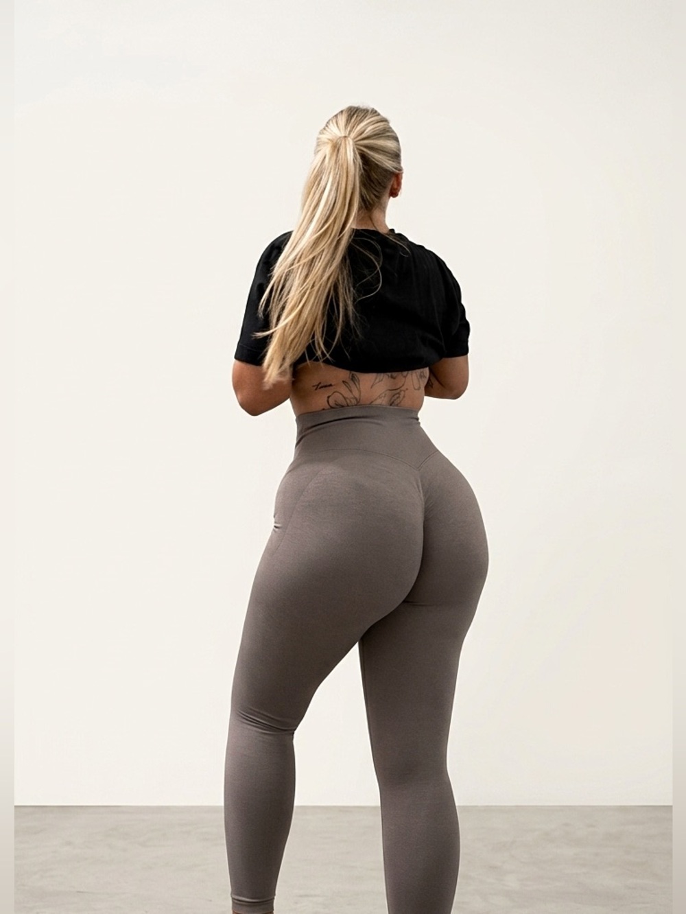 High-Waist Sculpting Butt Scrunch Leggings | Taupe